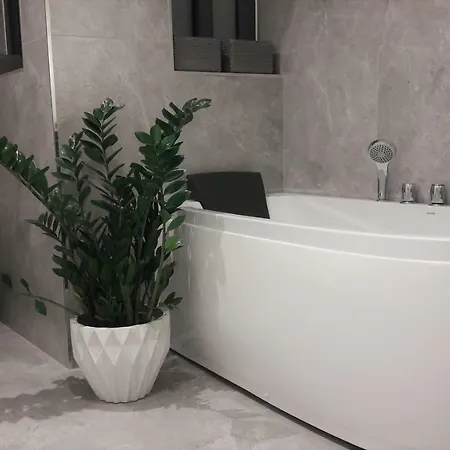 Duplex Maisonette With Heated P-pool And Jacuzzi San Ġiljan