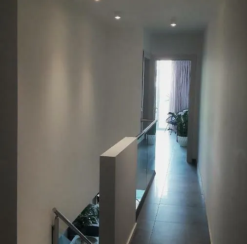 Duplex Maisonette With Heated P-pool And Jacuzzi Vakantiehuis