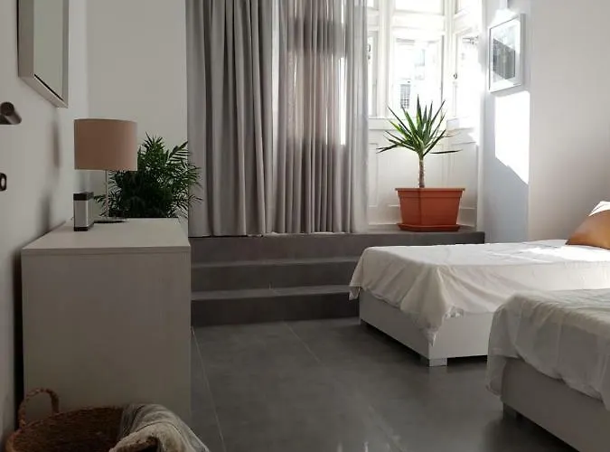 Duplex Maisonette With Heated P-pool And Jacuzzi Casa de Férias St. Julian's