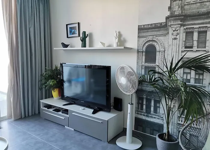 Casa de Férias Duplex Maisonette With Heated P-pool And Jacuzzi St. Julian's