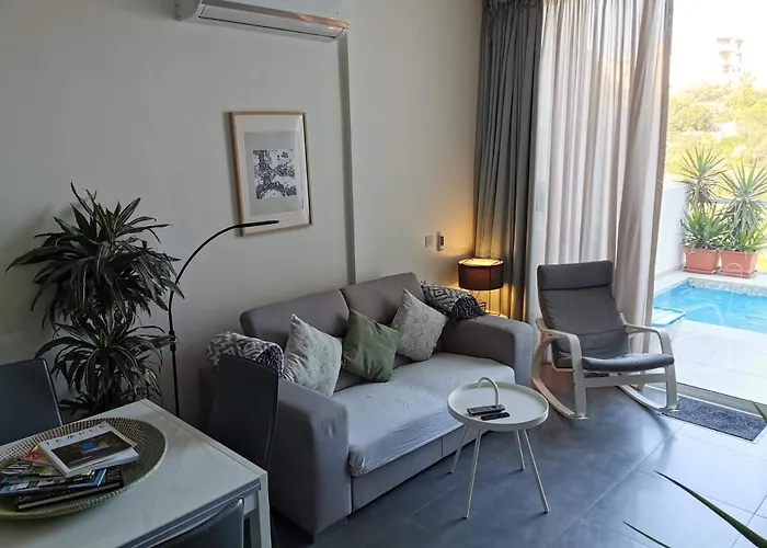 Duplex Maisonette With Heated P-pool And Jacuzzi * St. Julian's