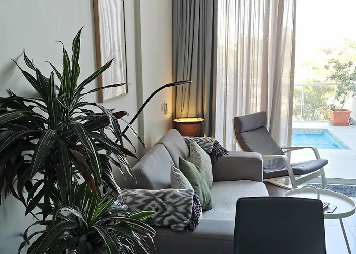 Duplex Maisonette With Heated P-pool And Jacuzzi * St. Julian's