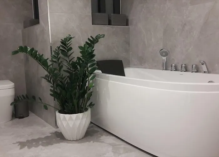 Duplex Maisonette With Heated P-pool And Jacuzzi San Ġiljan