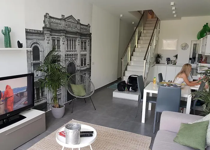 Duplex Maisonette With Heated P-pool And Jacuzzi *