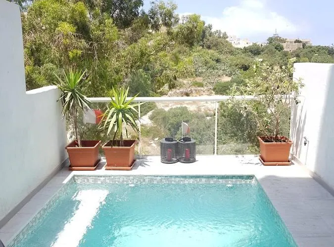 Duplex Maisonette With Heated P-pool And Jacuzzi Hébergement de vacances *